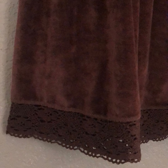 bcbgmaxazria Brown Pull-on P/L Velvet/Lace Skirt - Picture 5 of 8